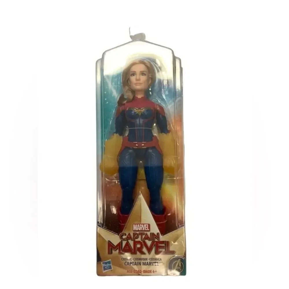 CAPTAIN MARVEL 11